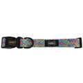 Collar Summer Fun geométrico multicolor con placa Bad Bone